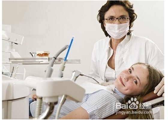 洗牙的詳細(xì)步驟 洗牙的詳細(xì)步驟