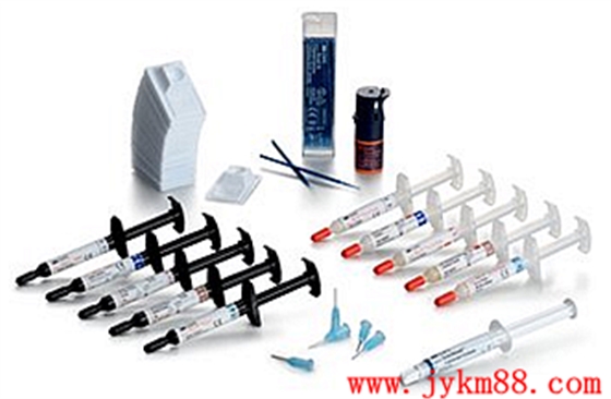 RelyX&trade; Veneer 貼面專用粘固劑.png