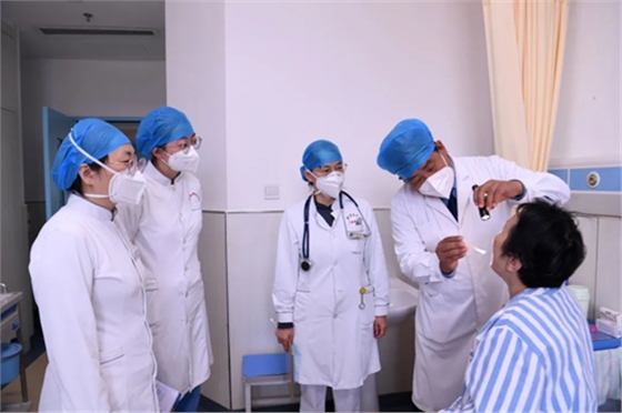 全國首創(chuàng)多學科聯合診療模式精治口腔黏膜疾病 全國首創(chuàng)多學科聯合診療模式精治口腔黏膜疾病