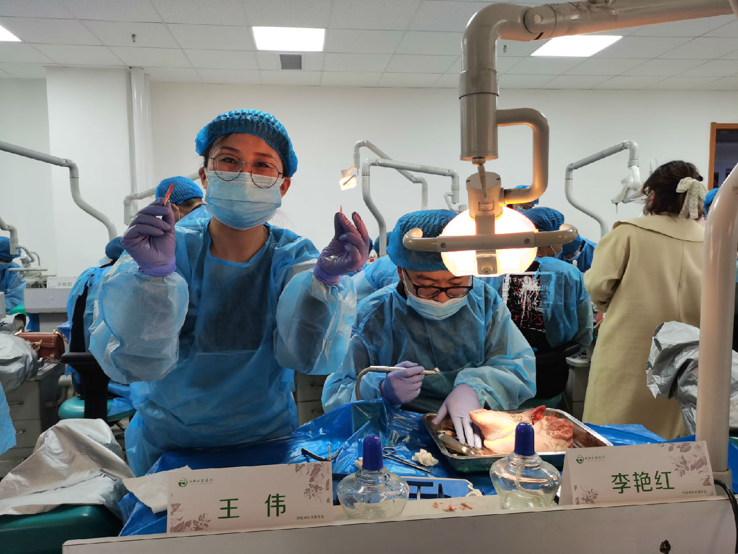 張東星老師蘭州微創(chuàng)拔牙課 張東星老師蘭州微創(chuàng)拔牙課